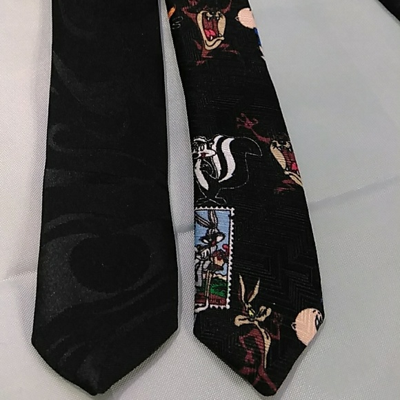 LOONEY TUNES 2 TIES - Picture 3 of 7